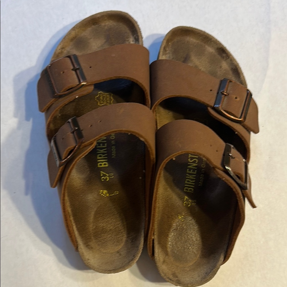 Birkenstock Size 37 Classic Brown Sandals